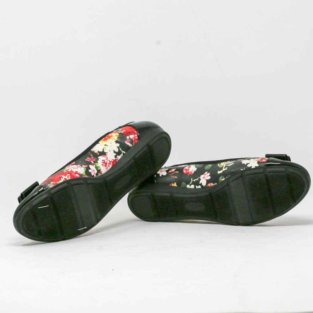 Anne Klein Women's Ballet Flat - Picture 7 of 7